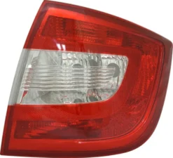 Baklampa Vänster Skoda Rapid Sedan/Notchback