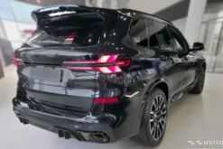 Dekorlist baklucka BMW X5 G05 M-Paket 2018– Blank Svart