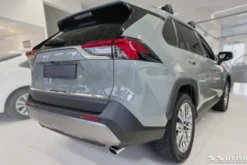 Dekorlist baklucka Toyota RAV4 V XA50 / Hybrid PHEV GR 2018– Krom