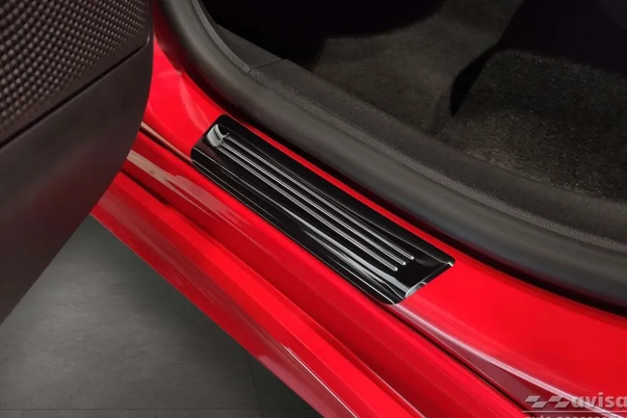 Instegslister i Blank Svart Stål Ford Focus IV Hatchback 2018->