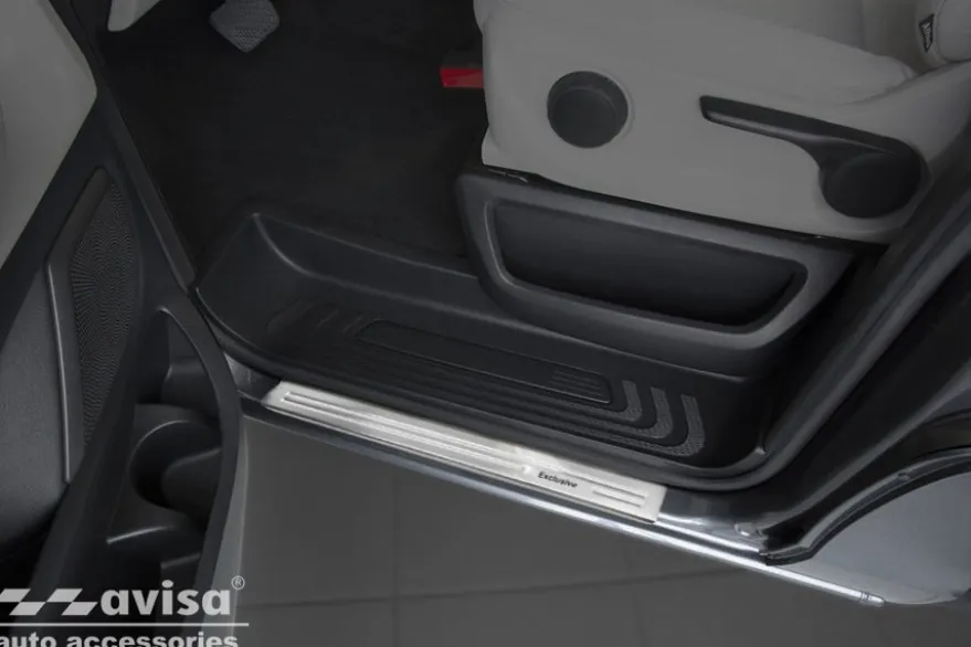 Instegslister i Borstad stål Mercedes Vito W447 2014->