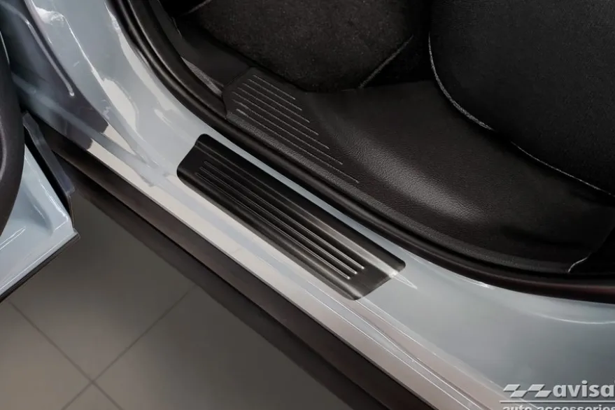 Instegslister i Borstad svart stål Nissan Qashqai III 2021->