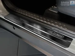 Instegslister i Borstad Svart Stål Toyota RAV4 IV 02.2016-2019