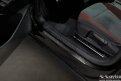 Instegslister i Borstad svart stål VW ID.4 2020->