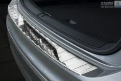 Lastskydd Rostfri Blank Metall Volkswagen Tiguan II 2015-2024