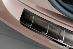 Lastskydd Rostfri Borstad Metall Svart Fiat 500 E II Hatchback 3D 2020-><noscript><img width=