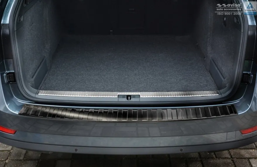 Lastskydd Rostfri Borstad Metall Svart Skoda Superb 3V Kombi / Scout 2015-2024
