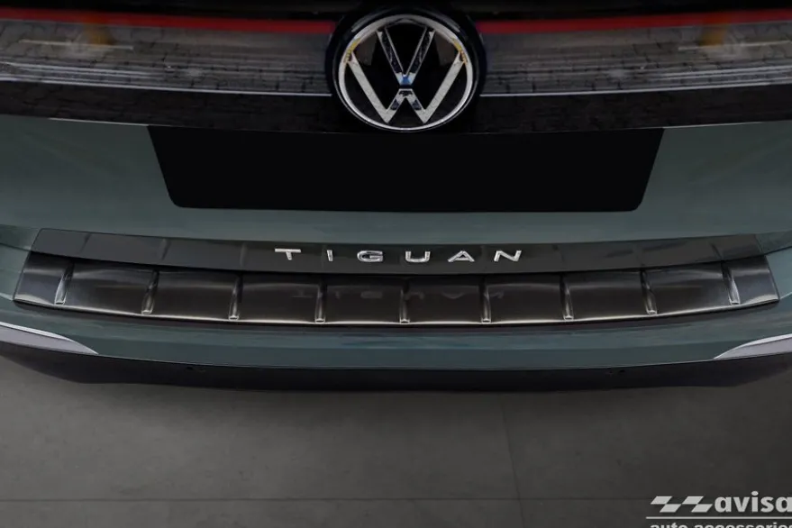 Lastskydd Rostfri Borstad Metall Svart VW Tiguan III 2024->