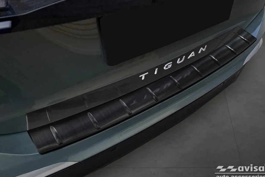Lastskydd Rostfri Borstad Metall Svart VW Tiguan III 2024->