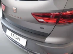Lastskydd Svart Seat Leon ST Kombi S/SE/FR 04.2017->03.2020