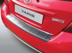 Lastskydd Svart Toyota Yaris/Vitz 3-/5-Dörrars 08.2014-03.2017