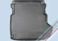Skålad Bagagerumsmatta Svart Mercedes W211 E-Klass Sedan 2002-2009